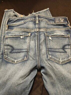 American Eagle Distressed Blue Jeans Size 10